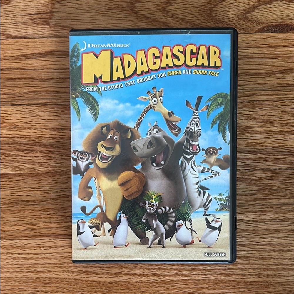 🎉HP🎉 🍿3/$10 Madagascar - DreamWorks DVD - 2005 ‧ Family/Comedy